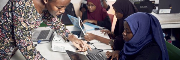 pwaniteknowgalz Profile Banner