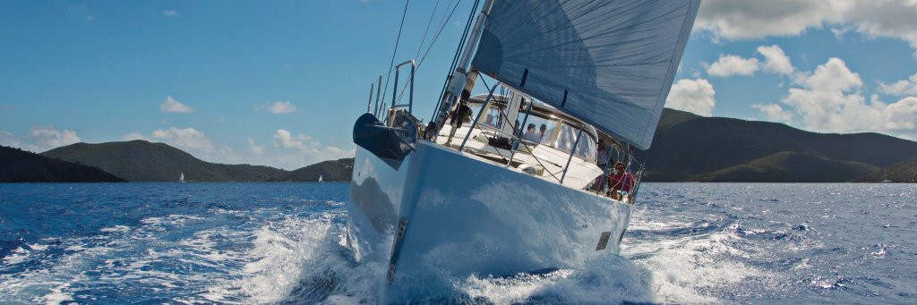 Cruising World banner