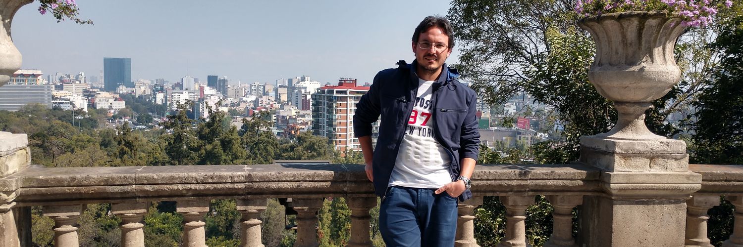 plalblo's profile banner image