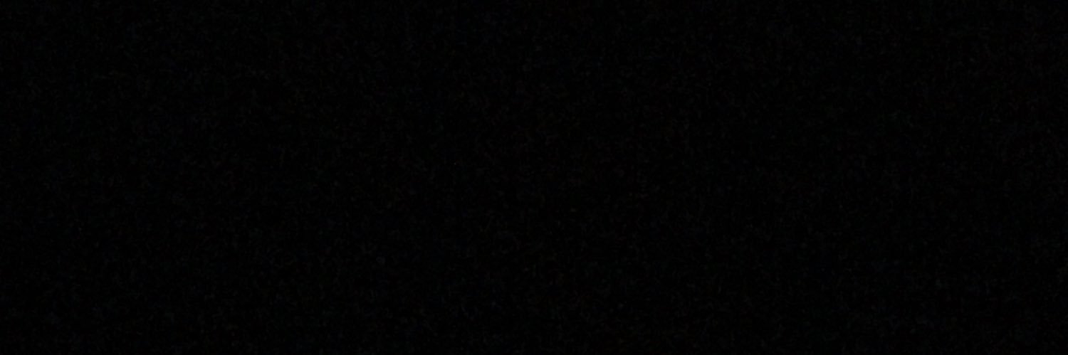 N banner