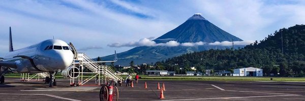 YanyiLaura Profile Banner