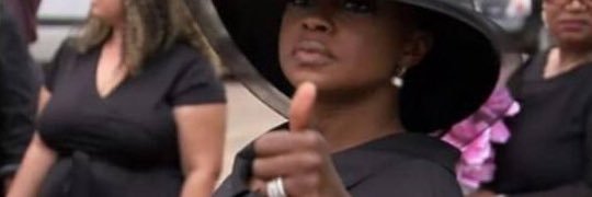 Sweet Bea ✊🏾✨ banner