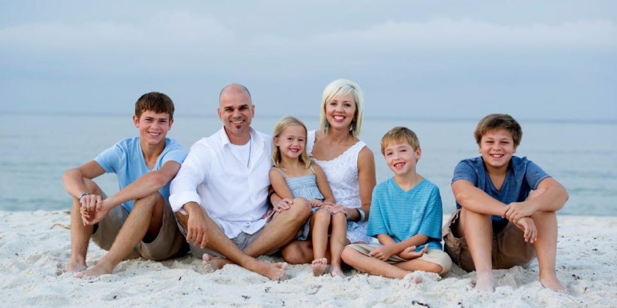 amymasonlee's profile banner image