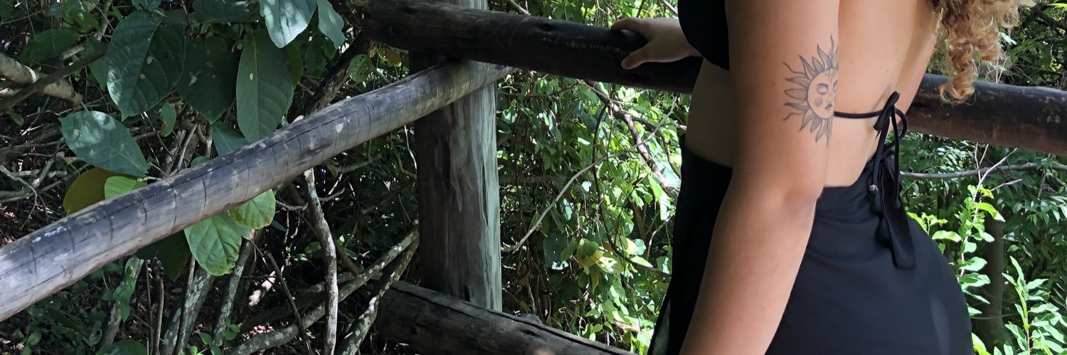 holyceciii's profile banner image