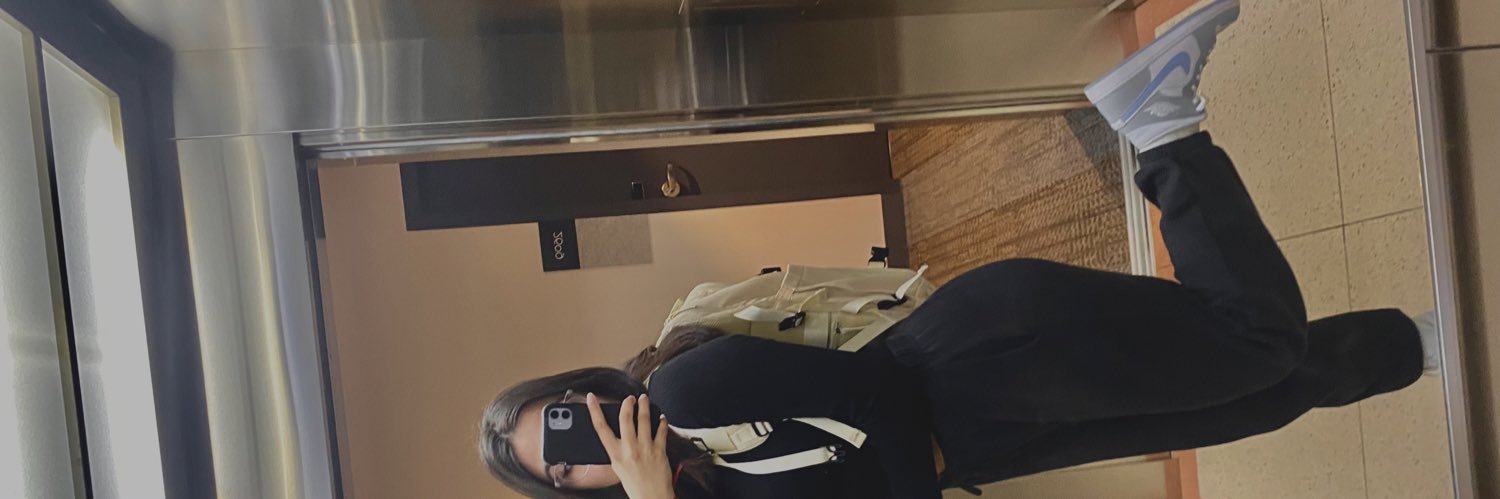 CaroGonCo's profile banner image