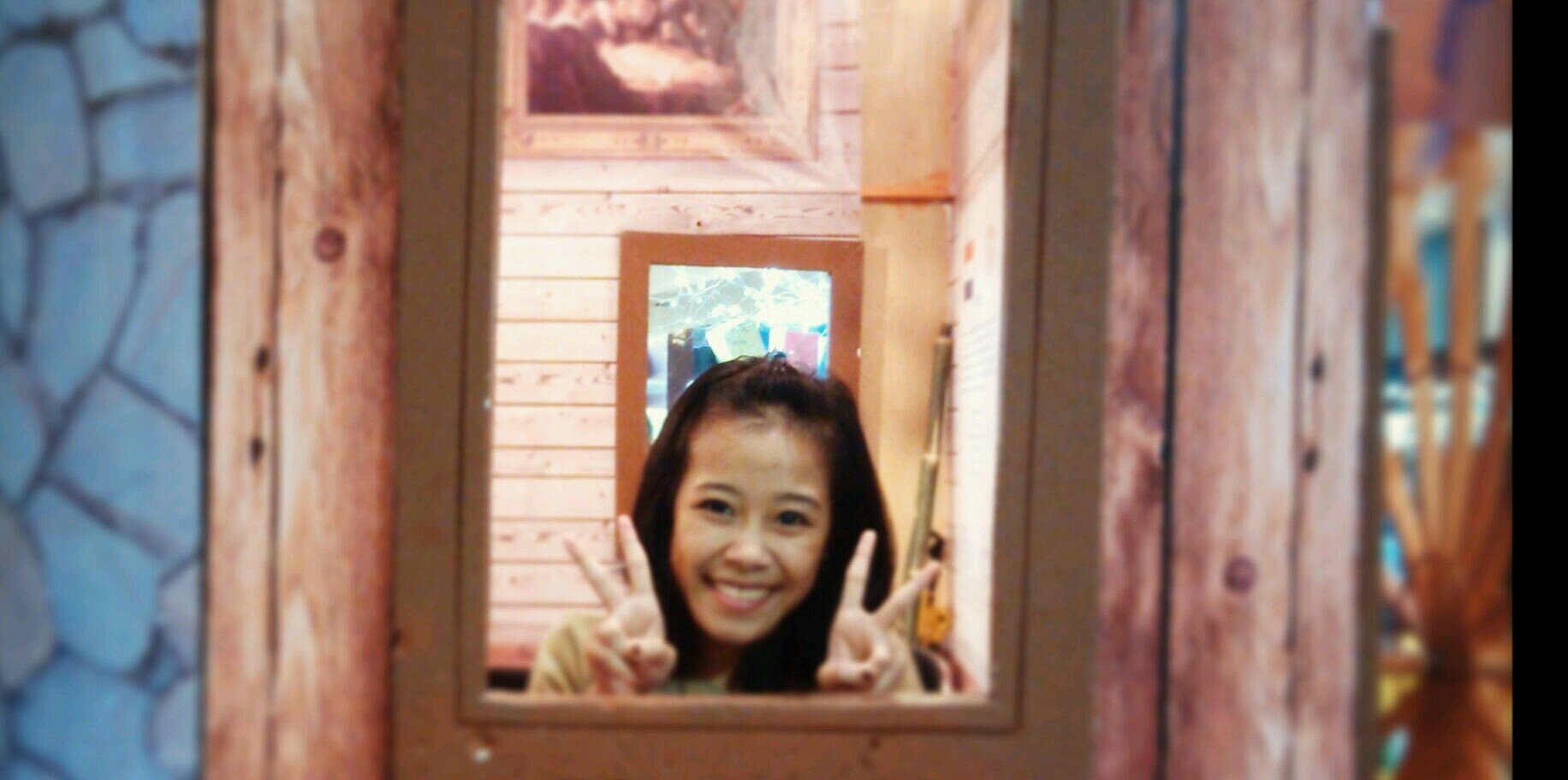 Prahastiwi S. banner