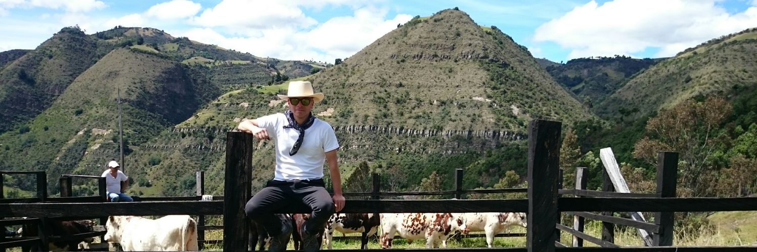 lalesto2011's profile banner image