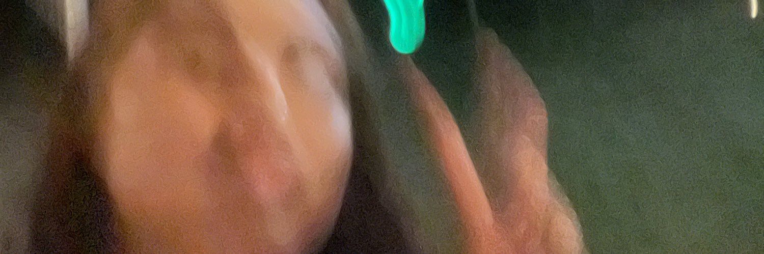 tiffs11's profile banner image