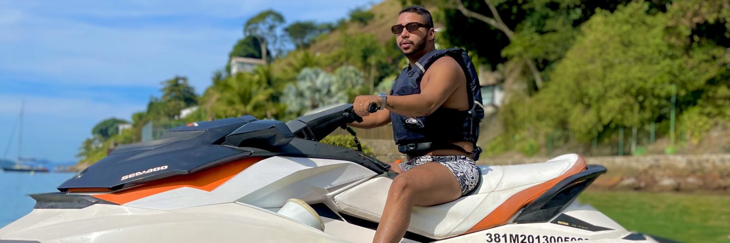 breniinlopes's profile banner image