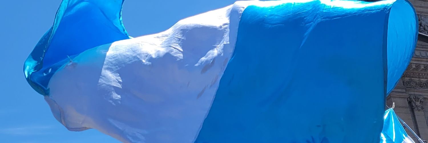 sebastian ydrny banner