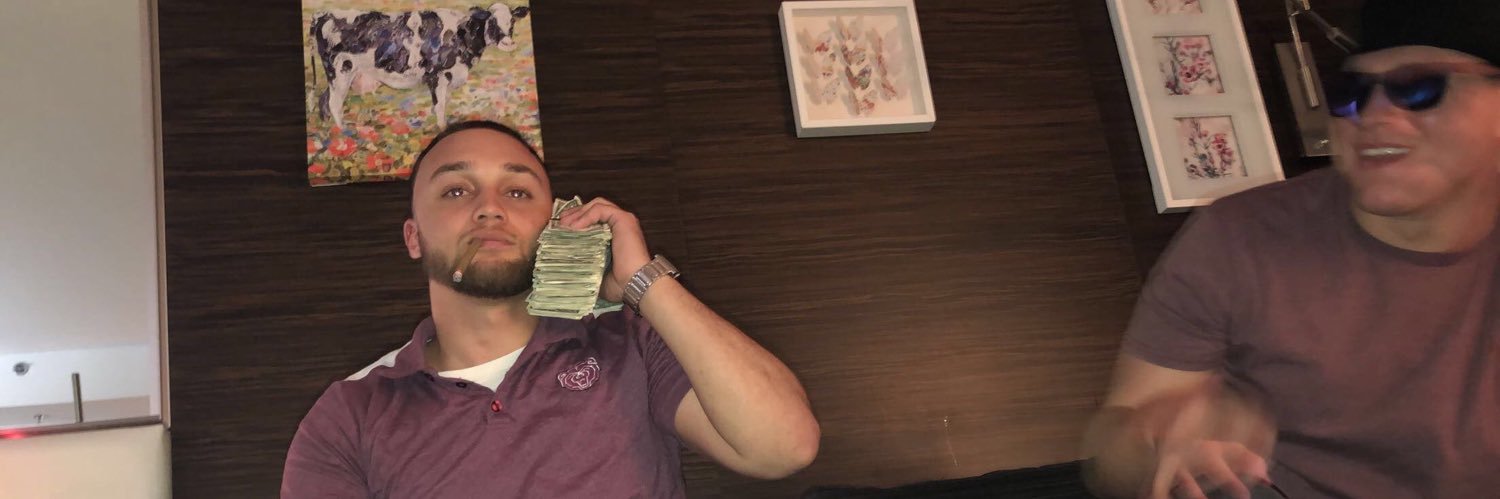 Q_Chainzzzz's profile banner image