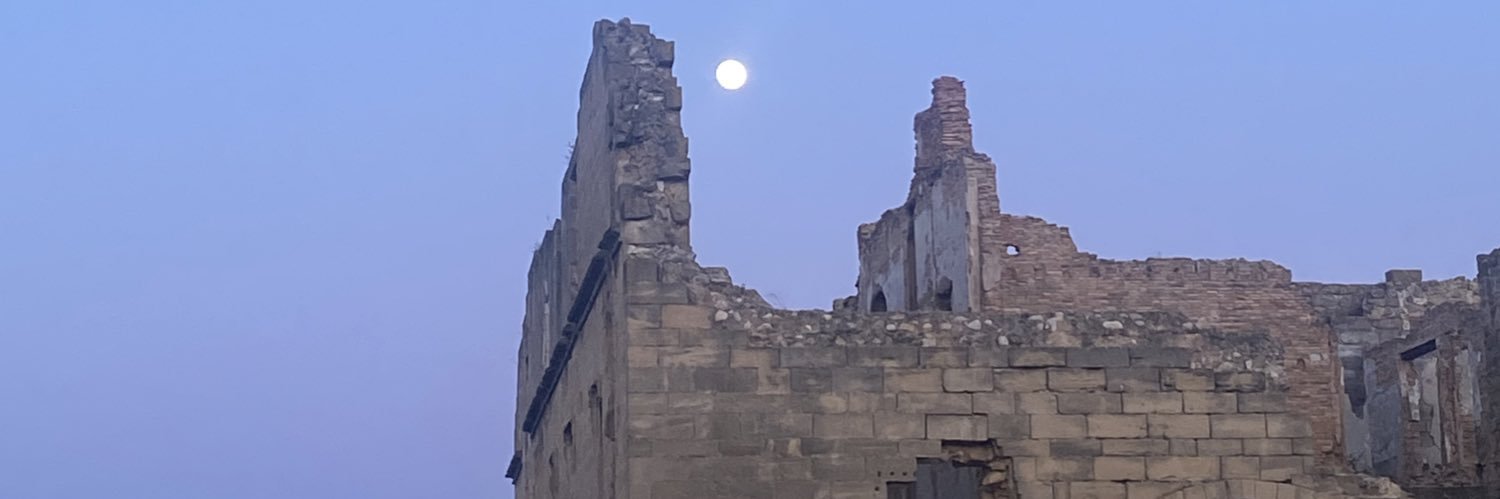 mariaesteruelas's profile banner image