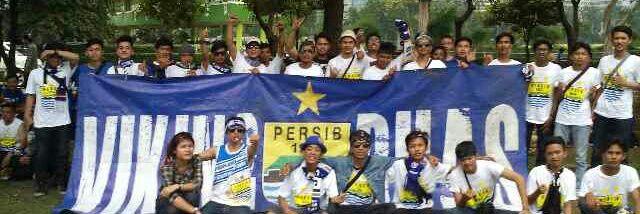 Taring Babi banner