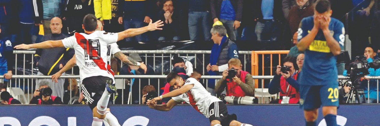 Es todo una verga banner