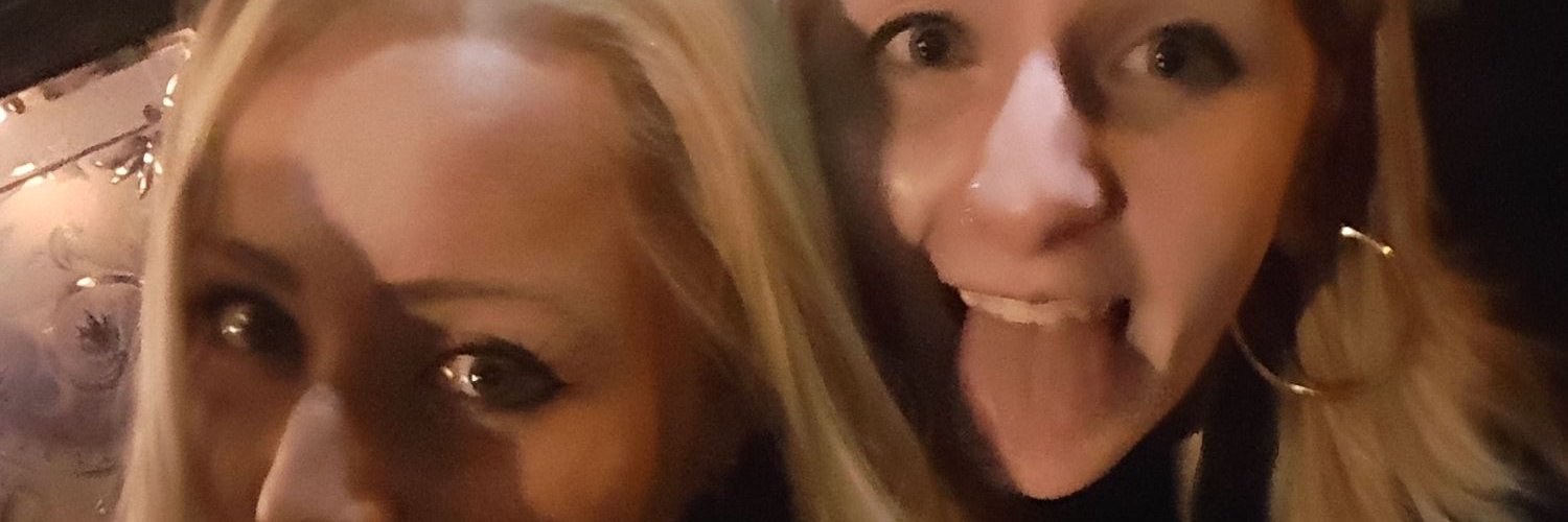 philippaox's profile banner image