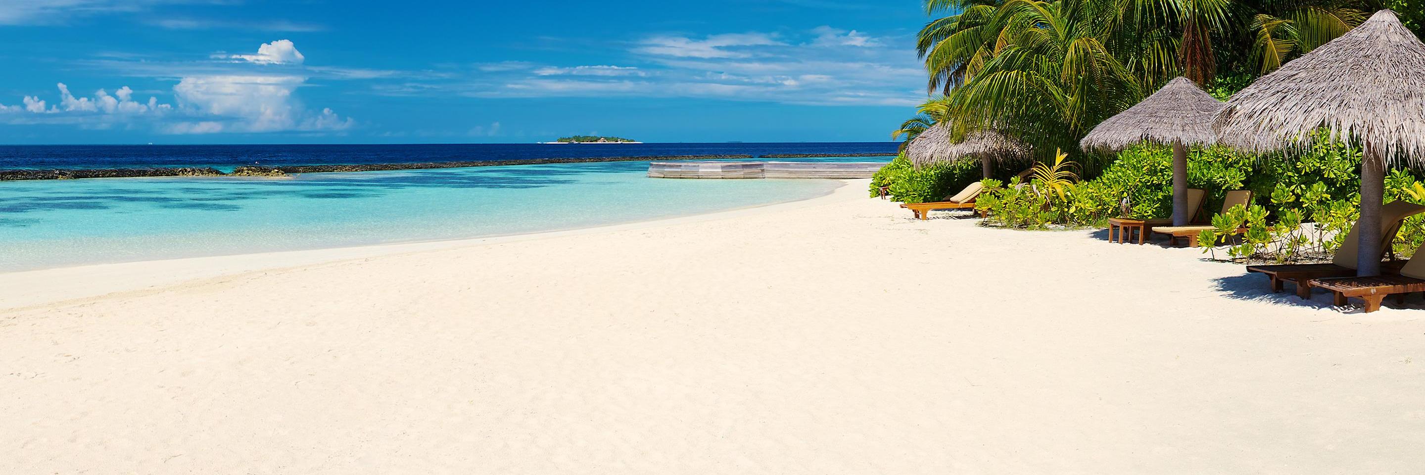 Travel To Maldives banner