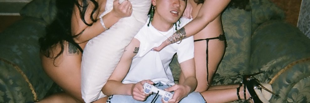 kl0bm's profile banner image