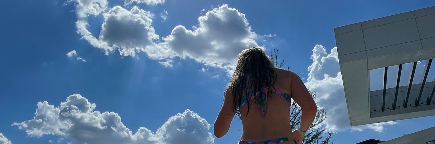 zoe_danni's profile banner image