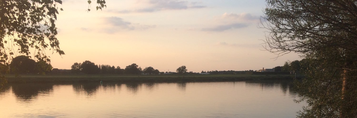 Hannekepresent's profile banner image
