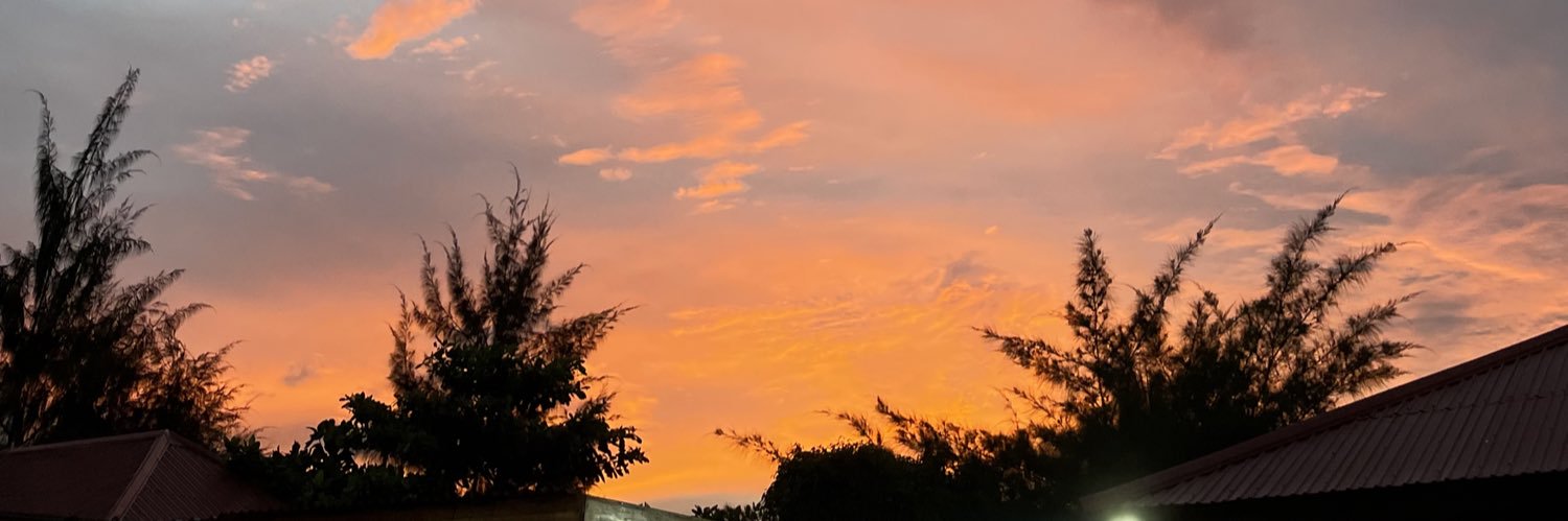 menokuba's profile banner image