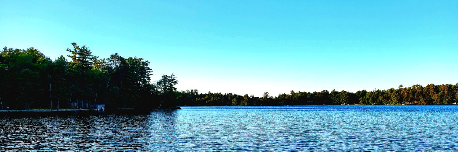 lyzzdyzz's profile banner image