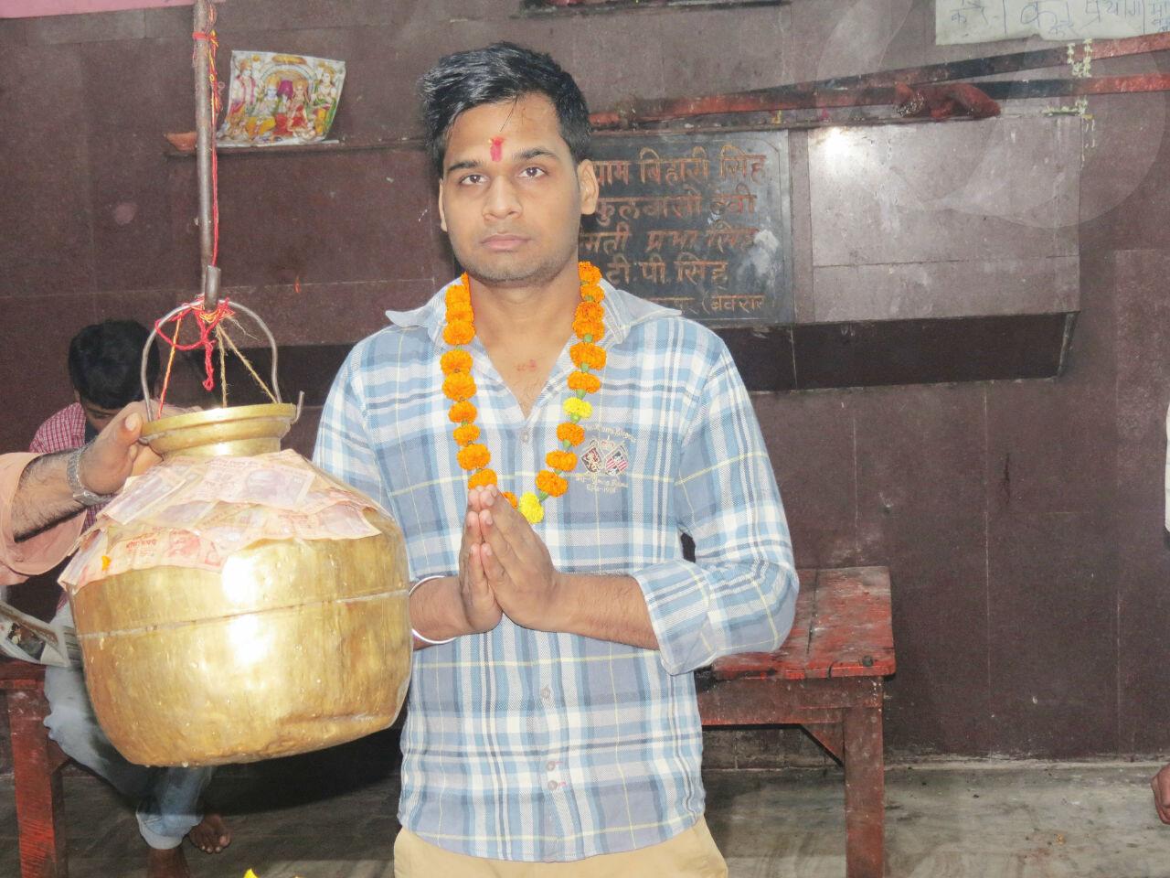 ChaubeyKumar's profile banner image
