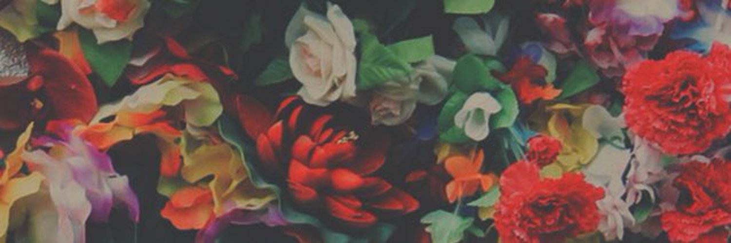 Thomas Putnam's Severed Head banner