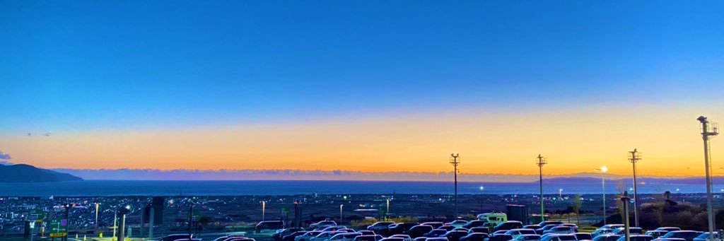 white_tp17's profile banner image