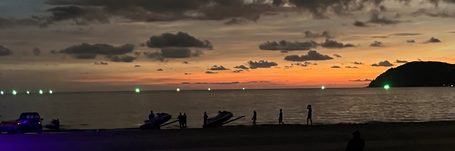 randolfcruz's profile banner image
