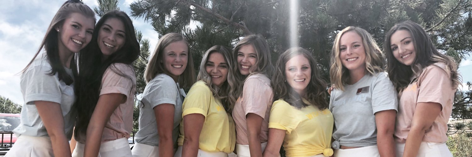 Mackenzie__E's profile banner image