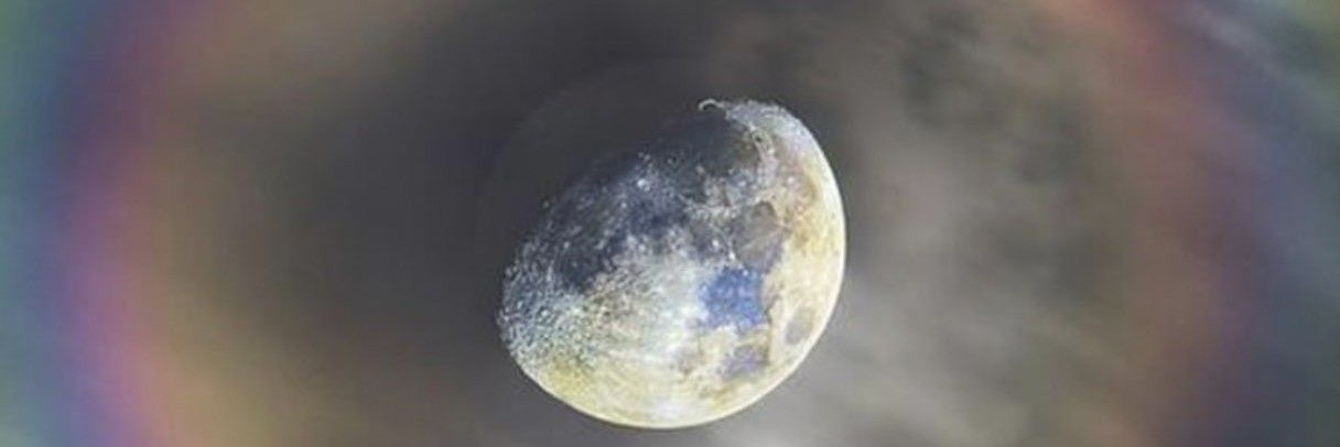 lunarbow's profile banner image