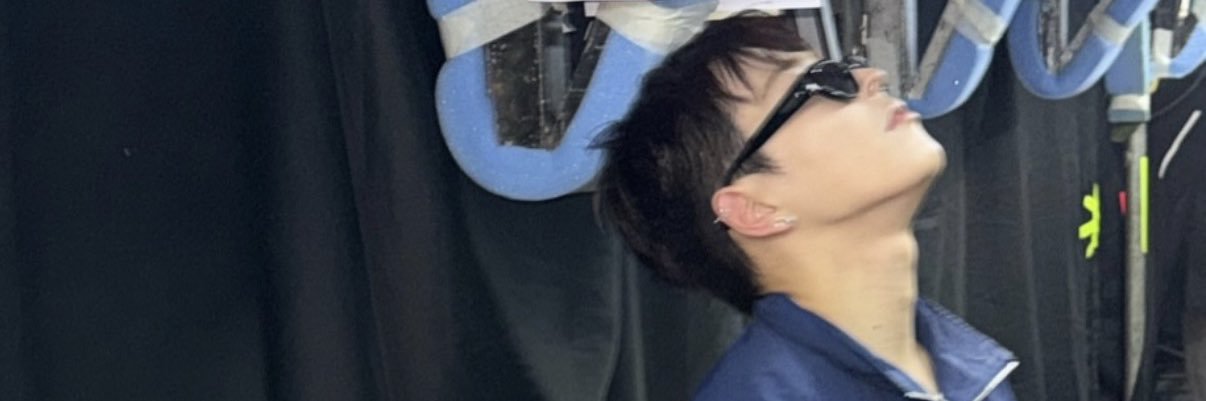 dejoongvu's profile banner image