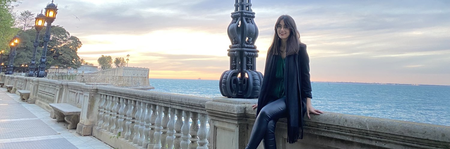 Beatriz Anillo banner