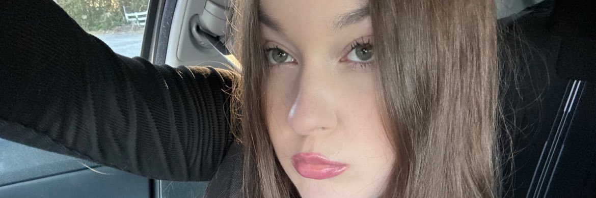 mia_facetimes's profile banner image