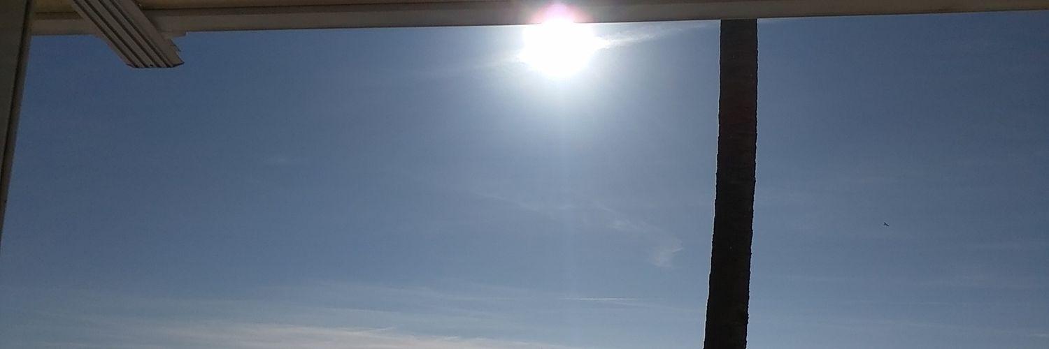 comikemo's profile banner image