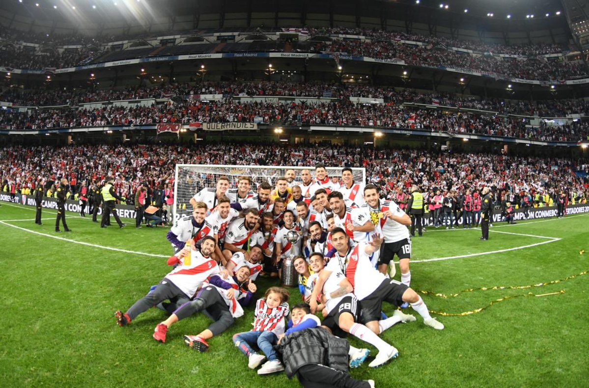 casattti's profile banner image