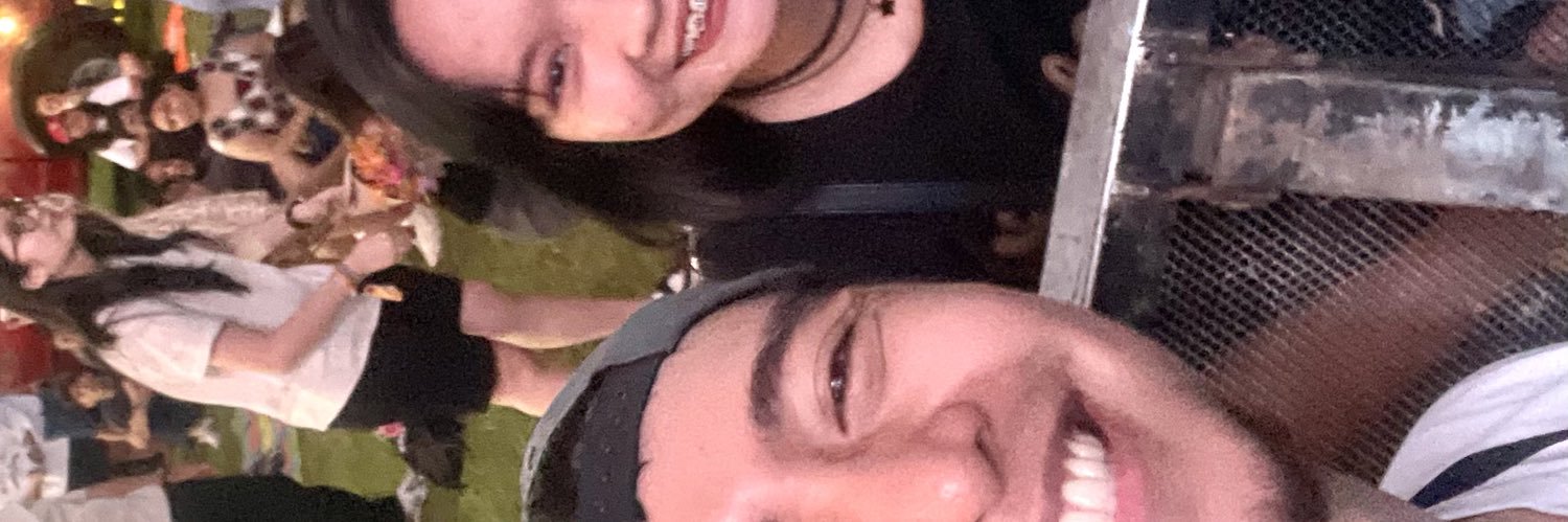 eunicbntz's profile banner image