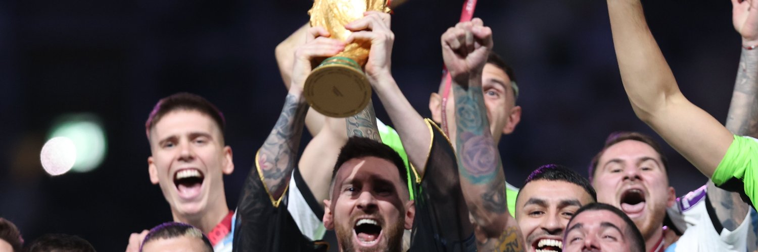 aguxfg's profile banner image
