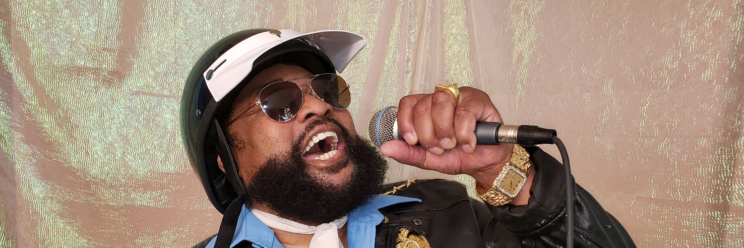 victorwillis's profile banner image