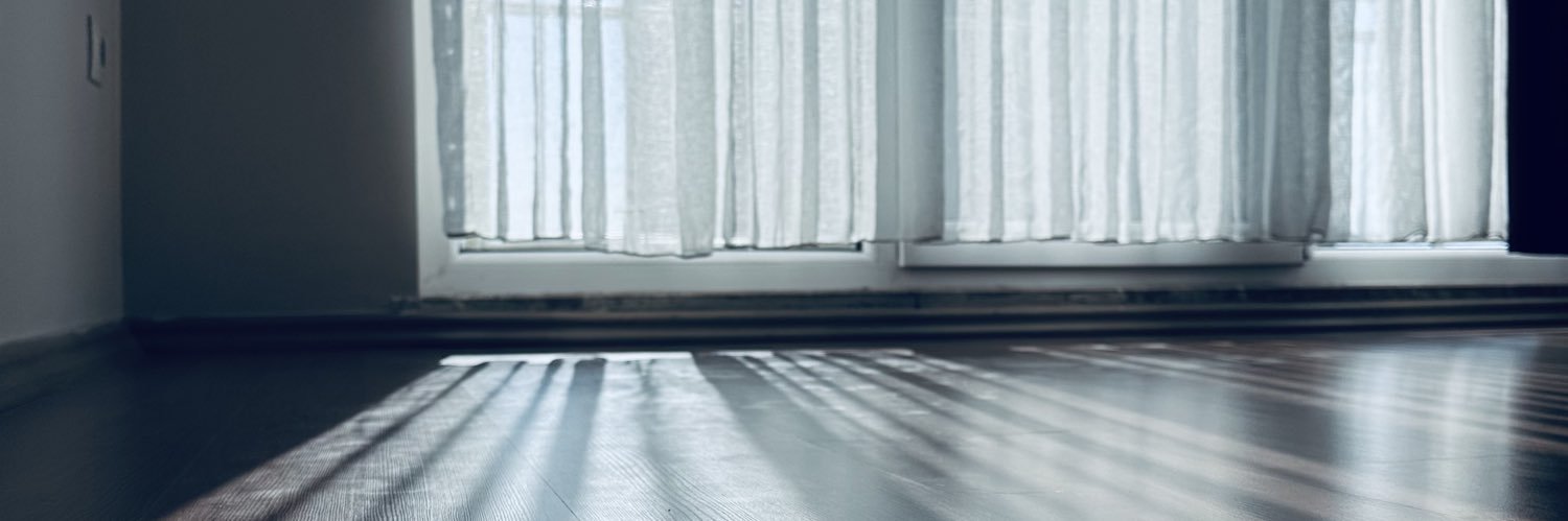 huriyetak's profile banner image