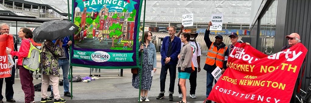 Momentum Hackney banner