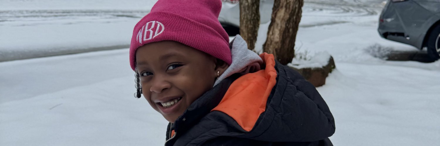 mzdaviss's profile banner image
