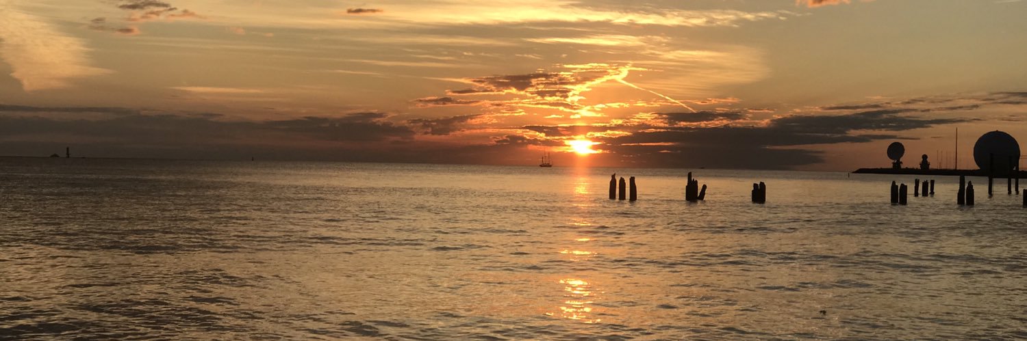 speek45's profile banner image
