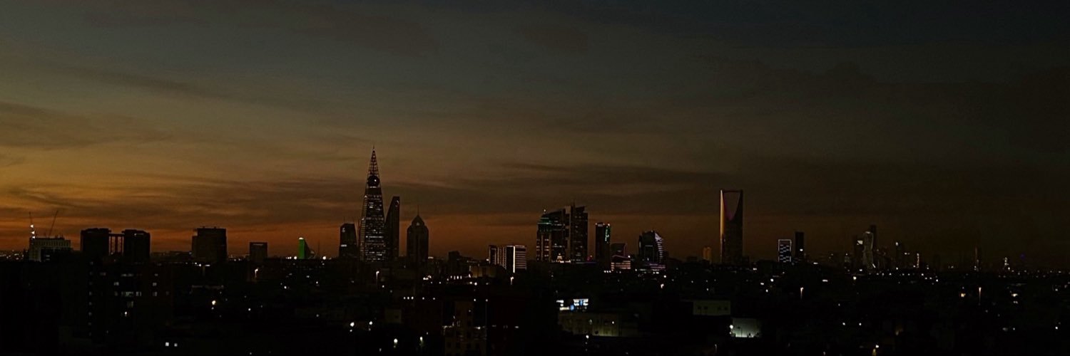 EmanBlog's profile banner image