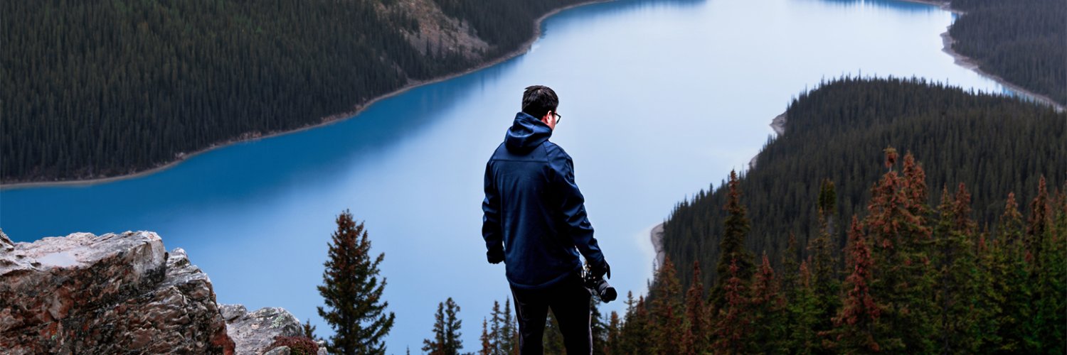lovelzyCT's profile banner image