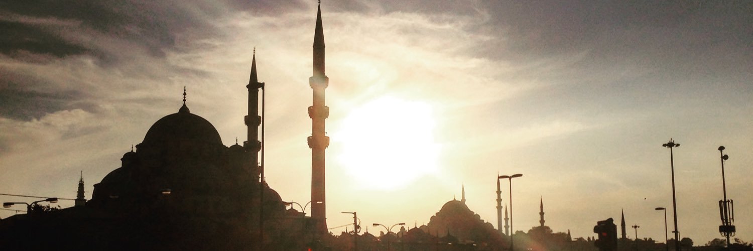 ozzkanakyol's profile banner image