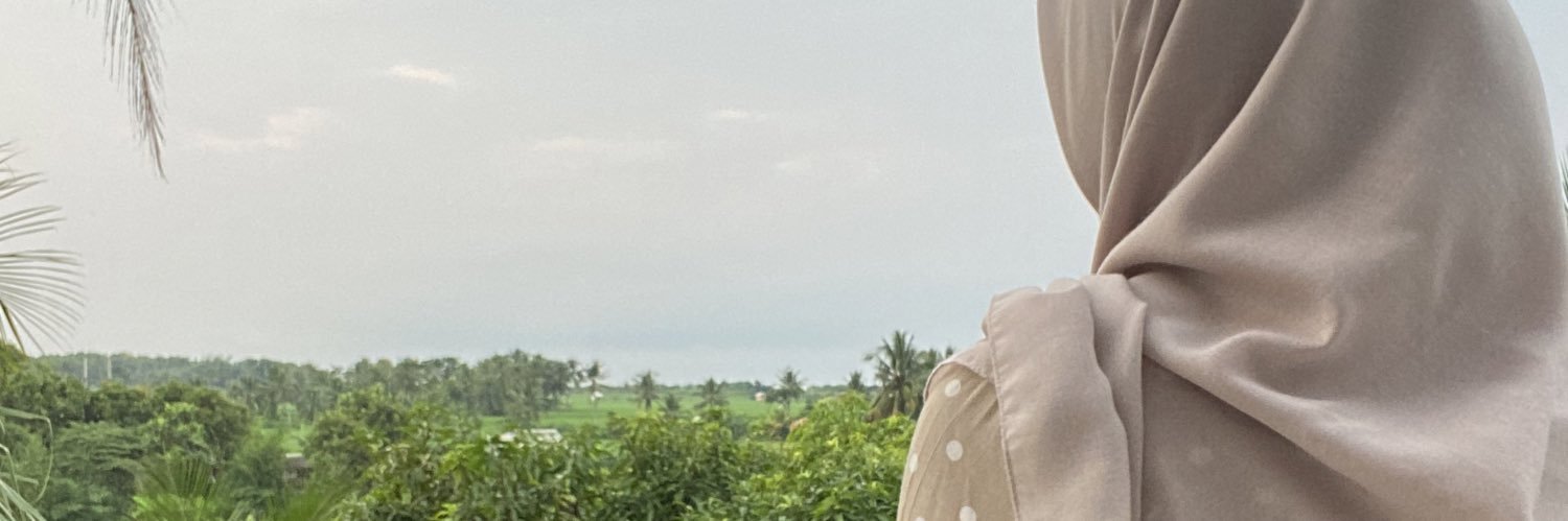 ernyrezkya's profile banner image