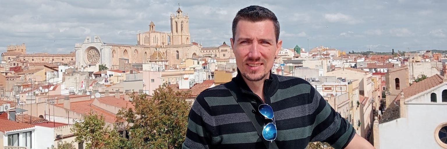 Adrià Recasens banner
