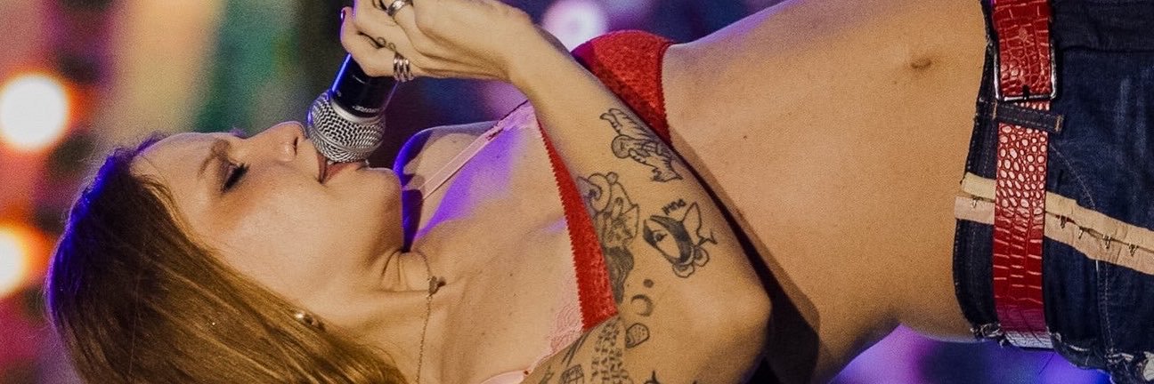 biazincrf's profile banner image
