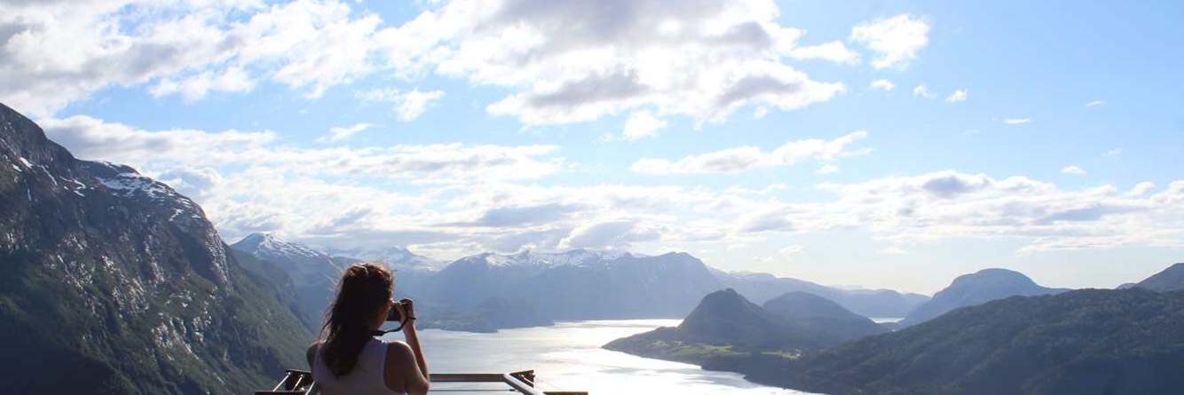 itsxSiham's profile banner image